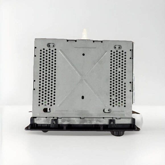 2003-2005 Chevy Silverado GMC Sierra Radio Stereo CD Player NOT TESTED AS IS - Picture 5 of 7